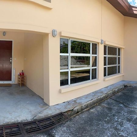 Villa Karya Retreat Kuching Exterior foto
